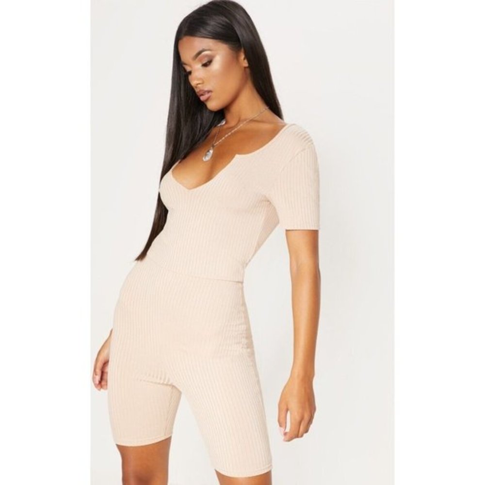 Pretty Little Thing Women Size‎ 10 Sand Ribbed Short Sleeve Raw Edge Unitard
